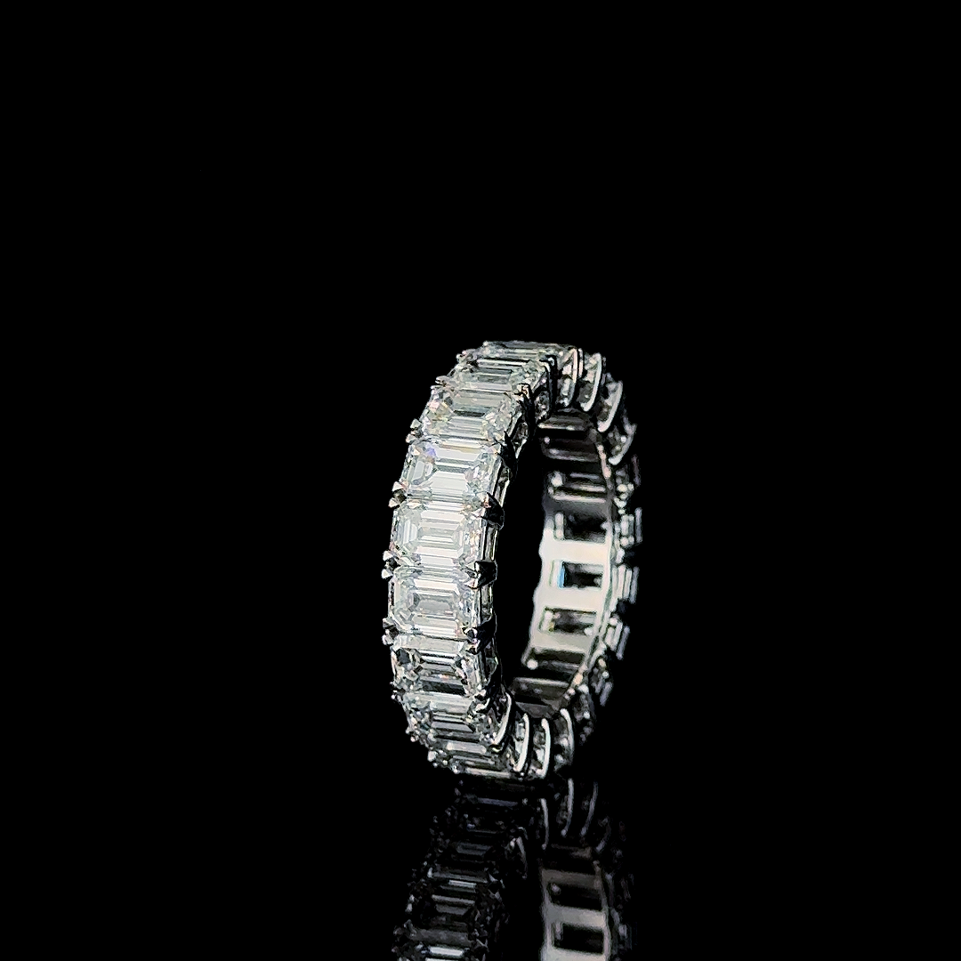 Quiet Luxury Lab Grown Diamond Ring