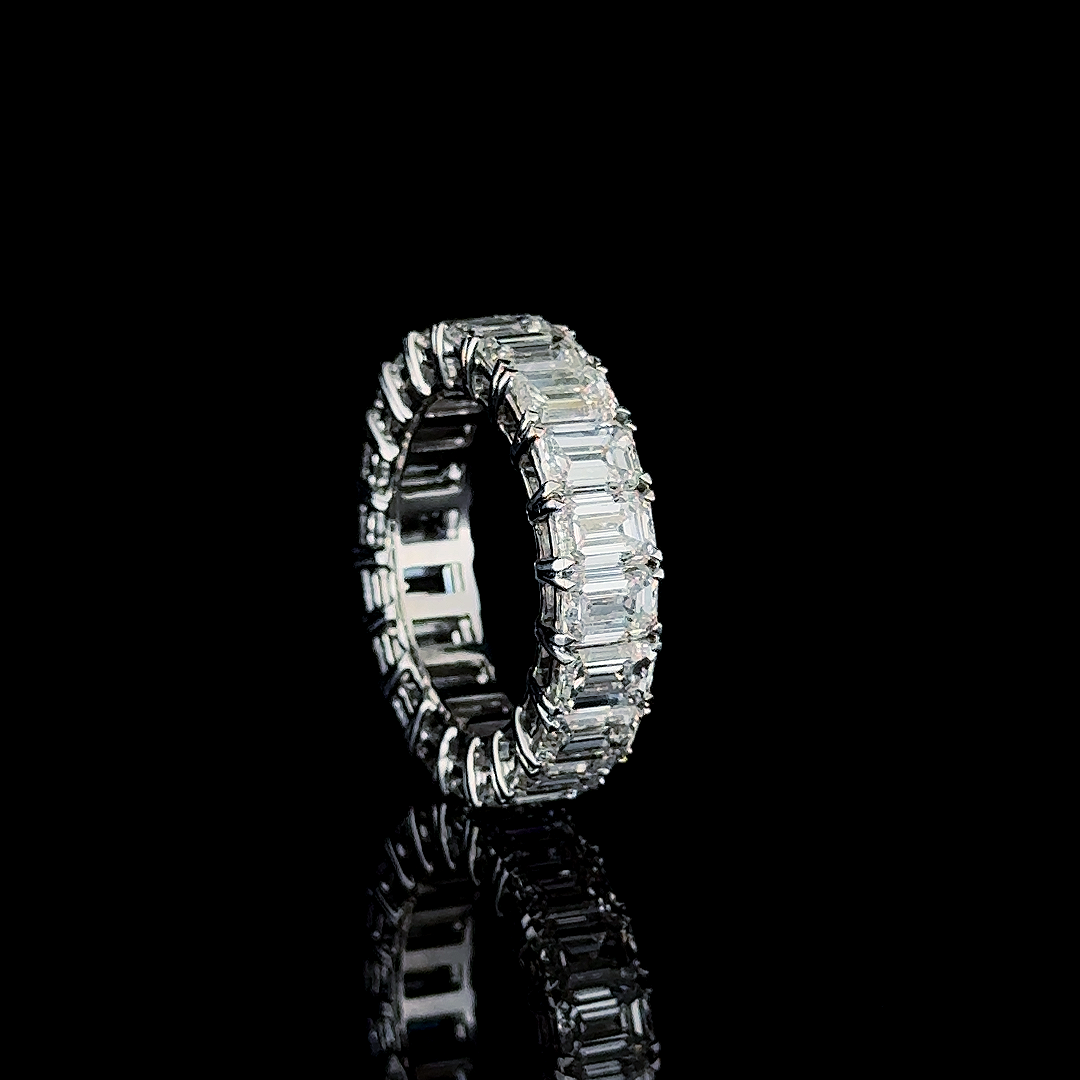 Quiet Luxury Lab Grown Diamond Ring