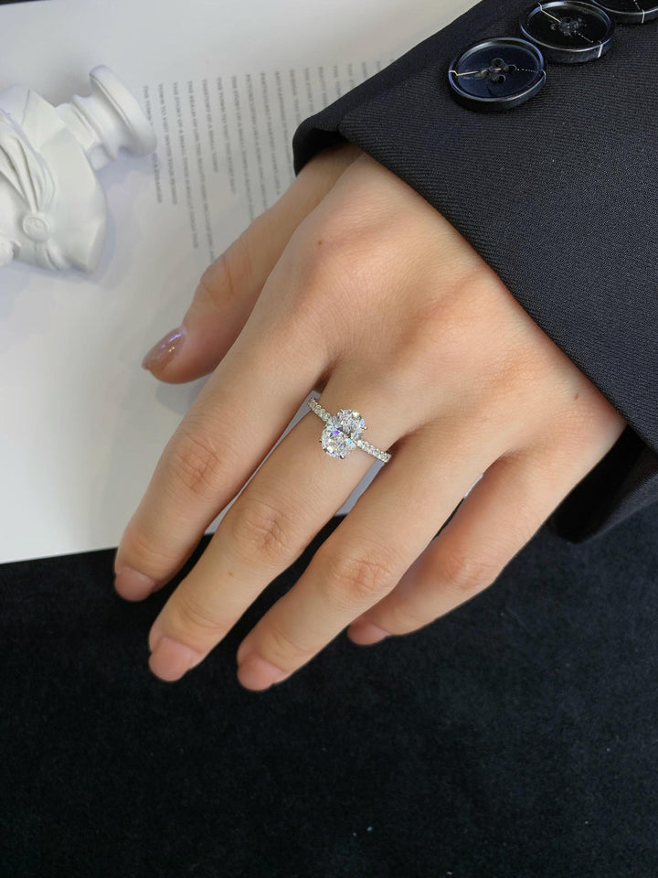 You and Me — Toi et Moi Diamond Ring · 14K White Gold Pavé Band
